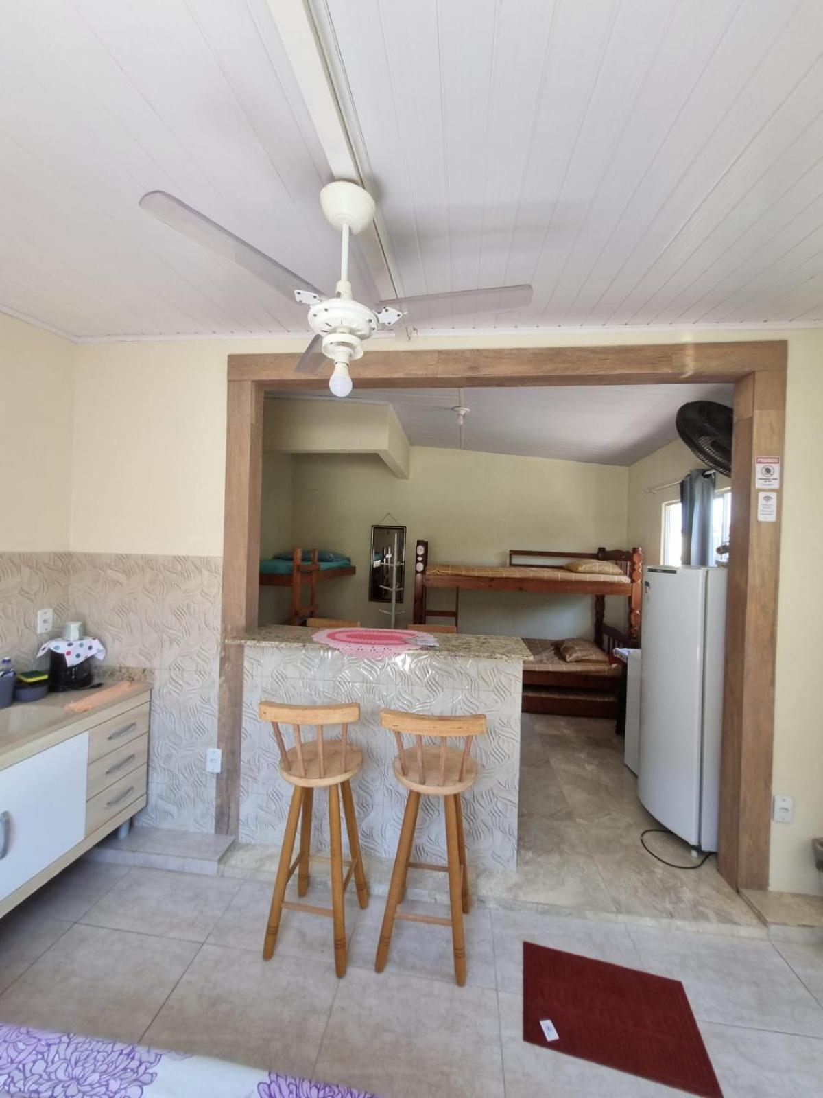 Appartement Kitnets da Tia Zeni à Arraial do Cabo Extérieur photo